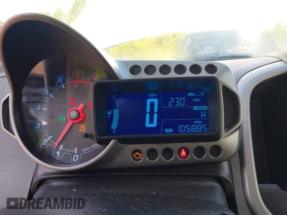 2014 Chevrolet Sonic LS с VIN 1G1JA6SH2E4197320, выставлен на аукционе IAAI как лот 42668981 с пробегом 105 885 миль миль и . История ставок и продаж доступна на DreamBid. Изображение 7.