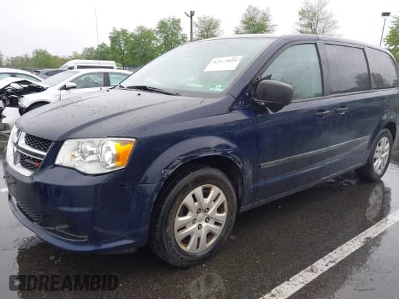 2016 Dodge Grand Caravan SE with VIN 2C4RDGBG2GR125774, listed as a IAAI auction lot 42177828 with 76,390 mi miles and . Bid and sale history available at DreamBid. Image 2.