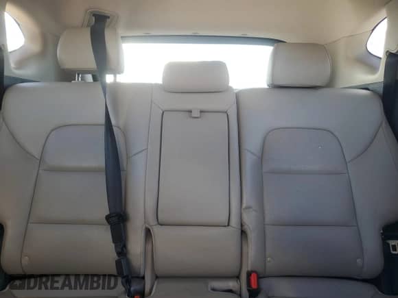2017 Hyundai Tucson Eco с VIN KM8J33A20HU519742, выставлен на аукционе Copart как лот 86665975 с пробегом 111 646 миль миль и Списание • Salvage title. История ставок и продаж доступна на DreamBid. Изображение 10.