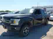 2020 Ford F-150 XL z VIN 1FTEW1E42LKD55959, wystawiony jako IAAI lot #43066925 z przebiegiem 106 965 mil mil oraz . Historia ofert i sprzedaży dostępna na DreamBid. Obrazek 2.