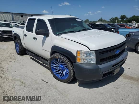 2012 Chevrolet Silverado 1500 Work Truck z VIN 3GCPKPEA0CG138219, wystawiony jako Copart lot #61843135 z przebiegiem 132 367 mil mil oraz Szkoda całkowita • Salvage title. Historia ofert i sprzedaży dostępna na DreamBid. Obrazek 4.