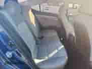 2019 Hyundai Elantra SE z VIN 5NPD74LF2KH449366, wystawiony jako Copart lot #90042315 z przebiegiem 86 693 mil mil oraz Szkoda całkowita • Salvage title. Historia ofert i sprzedaży dostępna na DreamBid. Obrazek 10.