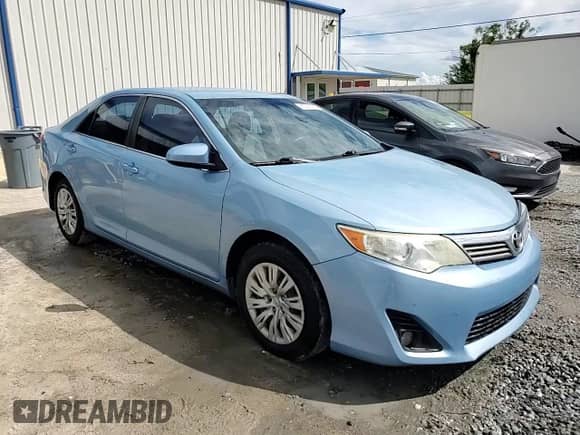 2014 Toyota Camry SE с VIN 4T1BF1FK0EU759877, выставлен на аукционе Copart как лот 80745165 с пробегом 217 465 миль миль и Списание • Salvage title. История ставок и продаж доступна на DreamBid. Изображение 13.
