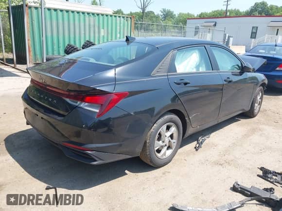 2022 Hyundai Elantra SE z VIN 5NPLL4AG3NH078015, wystawiony jako IAAI lot #42602068 z przebiegiem 68 730 mil mil oraz . Historia ofert i sprzedaży dostępna na DreamBid. Obrazek 4.