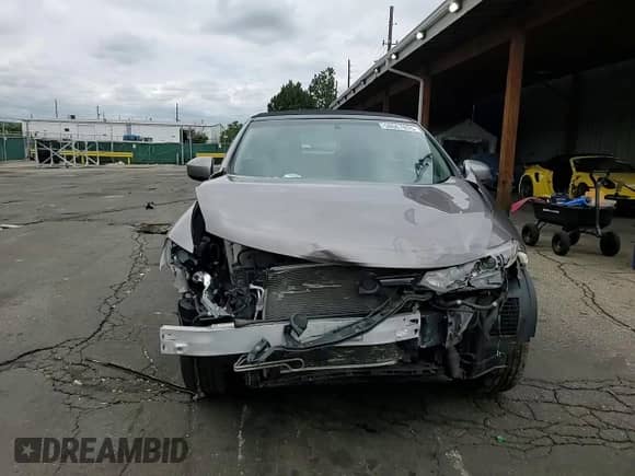 2011 Nissan Murano z VIN JN8AZ1FYXBW002212, wystawiony jako Copart lot #58667805 z przebiegiem 112 949 mil mil oraz Szkoda całkowita • Salvage title. Historia ofert i sprzedaży dostępna na DreamBid. Obrazek 14.