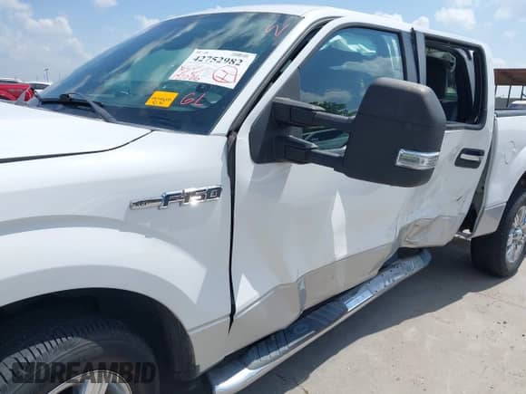 2011 Ford F-150 XL z VIN 1FTFW1CF4BFD26687, wystawiony jako IAAI lot #42752982 z przebiegiem 187 006 mil mil oraz . Historia ofert i sprzedaży dostępna na DreamBid. Obrazek 18.