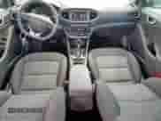 2017 Hyundai Ioniq Blue с VIN KMHC65LC7HU043569, выставлен на аукционе Copart как лот 80277725 с пробегом 97 643 миль миль и Списание • Salvage title. История ставок и продаж доступна на DreamBid. Изображение 8.