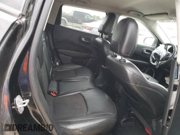 2019 Jeep Compass Altitude with VIN 3C4NJCBB2KT706637, listed as a Copart auction lot 86140265 with 161,415 mi miles and Salvage title. Bid and sale history available at DreamBid. Image 11.