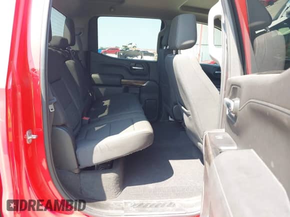 2020 Chevrolet Silverado 1500 LT Trail Boss with VIN 3GCPYFED6LG364624, listed as a IAAI auction lot 43189540 with 127,309 mi miles and . Bid and sale history available at DreamBid. Image 8.
