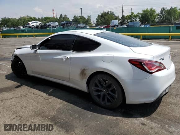 2015 Hyundai Genesis Coupe 3.8L Base с VIN KMHHU6KJ3FU124874, выставлен на аукционе Copart как лот 65054275 с пробегом 121 627 миль миль и Списание • Salvage title. История ставок и продаж доступна на DreamBid. Изображение 2.