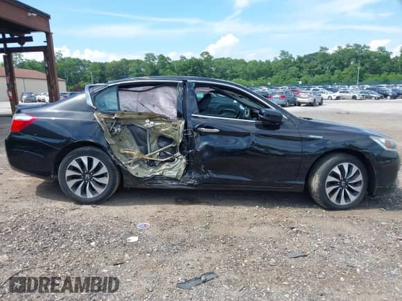 2014 Honda Accord EX-L with VIN 1HGCR6F57EA002596, listed as a IAAI auction lot 42582289 with 141,774 mi miles and . Bid and sale history available at DreamBid. Image 12.