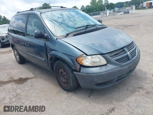2005 Dodge Caravan SE with VIN 1D4GP25R25B329147, listed as a IAAI auction lot 42751463 with 173,872 mi miles and . Bid and sale history available at DreamBid. Image 1.