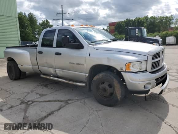 2003 Dodge 3500 ST с VIN 3D7MU48C03G777473, выставлен на аукционе Copart как лот 60372745 с пробегом 232 945 миль миль и Списание • Salvage title. История ставок и продаж доступна на DreamBid. Изображение 4.
