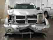 2009 Dodge Nitro SE z VIN 1D8GT28K69W527432, wystawiony jako Copart lot #72401114 z przebiegiem 108 070 mil mil oraz Szkoda całkowita • Salvage title. Historia ofert i sprzedaży dostępna na DreamBid. Obrazek 5.