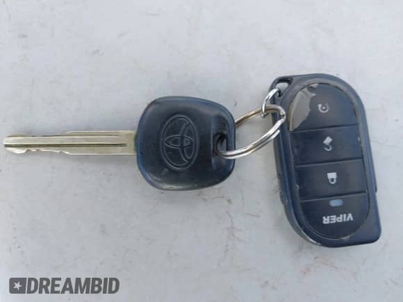 2006 Toyota Sienna XLE z VIN 5TDZA22C86S521741, wystawiony jako IAAI lot #43013437 z przebiegiem 158 907 mil mil oraz . Historia ofert i sprzedaży dostępna na DreamBid. Obrazek 11.