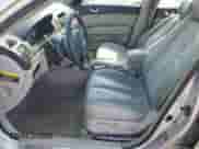 2008 Hyundai Sonata SE z VIN 5NPEU46CX8H312599, wystawiony jako Copart lot #81227615 z przebiegiem 229 539 mil mil oraz Szkoda całkowita • Salvage title. Historia ofert i sprzedaży dostępna na DreamBid. Obrazek 7.