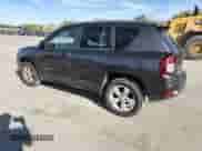 2017 Jeep Compass Sport z VIN 1C4NJDBB6HD105784, wystawiony jako Copart lot #81877555 z przebiegiem 120 813 mil mil oraz Szkoda całkowita • Salvage title. Historia ofert i sprzedaży dostępna na DreamBid. Obrazek 2.
