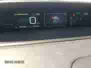 2018 Toyota Prius Plus z VIN JTDKARFP7J3099284, wystawiony jako Copart lot #58186915 z przebiegiem 51 694 mil mil oraz Szkoda całkowita • Salvage title. Historia ofert i sprzedaży dostępna na DreamBid. Obrazek 9.