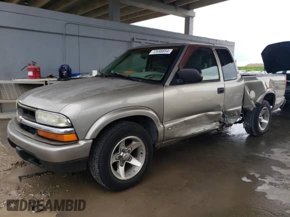 2003 Chevrolet S-10 Fleet с VIN 1GCCS19X938174135, выставлен на аукционе Copart как лот 72698854 с пробегом 100 802 миль миль и Списание • Salvage title. История ставок и продаж доступна на DreamBid. Изображение 1.