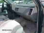 1994 Chevrolet Blazer z VIN 1GNEK18K0RJ366258, wystawiony jako IAAI lot #42471534 z przebiegiem 233 185 mil mil oraz . Historia ofert i sprzedaży dostępna na DreamBid. Obrazek 5.