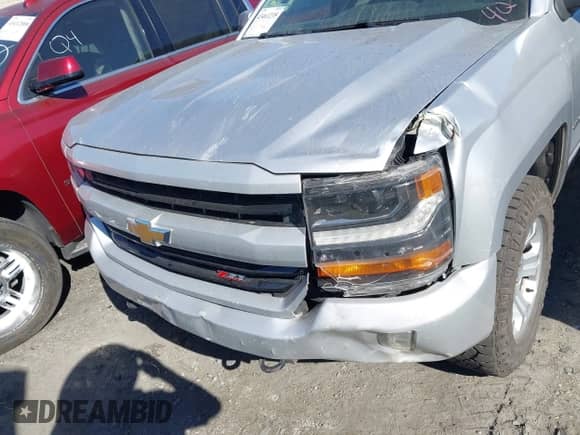 2018 Chevrolet Silverado 1500 LT с VIN 3GCUKREC0JG414119, выставлен на аукционе IAAI как лот 43461235 с пробегом 152 456 миль миль и . История ставок и продаж доступна на DreamBid. Изображение 13.