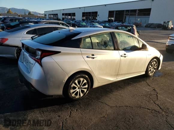 2019 Toyota Prius LE с VIN JTDKARFU0K3085458, выставлен на аукционе Copart как лот 83875355 с пробегом 99 999 миль миль и Чистый • Clean title. История ставок и продаж доступна на DreamBid. Изображение 3.