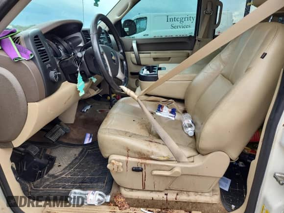 2013 Chevrolet Silverado 1500 LT с VIN 3GCPKSE77DG167838, выставлен на аукционе Copart как лот 84030425 с пробегом 182 220 миль миль и Списание • Salvage title. История ставок и продаж доступна на DreamBid. Изображение 7.