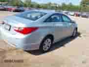 2011 Hyundai Sonata GLS с VIN 5NPEB4AC2BH034415, выставлен на аукционе IAAI как лот 43382038 с пробегом 159 912 миль миль и . История ставок и продаж доступна на DreamBid. Изображение 4.