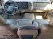 1999 Chevrolet Suburban с VIN 3GNGK26J4XG221019, выставлен на аукционе Copart как лот 59517325 с пробегом 112 023 миль миль и Чистый • Clean title. История ставок и продаж доступна на DreamBid. Изображение 8.