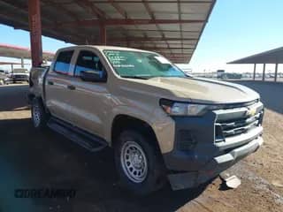 2023 Chevrolet Colorado 4WD Work Truck z VIN 1GCPTBEK0P1133907, wystawiony jako IAAI lot #41312569 z przebiegiem 41 467 mil mil oraz . Historia ofert i sprzedaży dostępna na DreamBid. Obrazek 1.