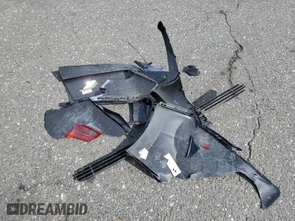 2025 Hyundai Elantra Limited z VIN KMHLP4DG0SU890921, wystawiony jako Copart lot #84968485 z przebiegiem 17 571 mil mil oraz Szkoda całkowita • Salvage title. Historia ofert i sprzedaży dostępna na DreamBid. Obrazek 12.