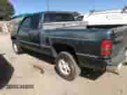 1997 Dodge 1500 z VIN 3B7HF13Y8VG746076, wystawiony jako IAAI lot #43506957 z przebiegiem 179 409 mil mil oraz . Historia ofert i sprzedaży dostępna na DreamBid. Obrazek 3.