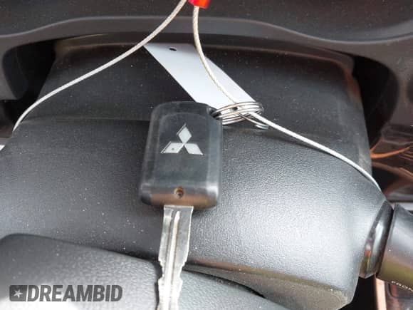 2020 Mitsubishi Outlander ES с VIN JA4AZ3A33LZ039132, выставлен на аукционе IAAI как лот 43420921 с пробегом 59 095 миль миль и . История ставок и продаж доступна на DreamBid. Изображение 11.