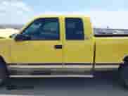 1998 GMC Sierra 1500 с VIN 2GTEK19RXW1525135, выставлен на аукционе IAAI как лот 42203797 с пробегом 181 781 миль миль и . История ставок и продаж доступна на DreamBid. Изображение 15.