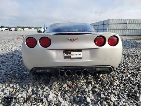 2005 Chevrolet Corvette z VIN 1G1YY24U855128803, wystawiony jako Copart lot #84360565 z przebiegiem 74 666 mil mil oraz Szkoda całkowita • Salvage title. Historia ofert i sprzedaży dostępna na DreamBid. Obrazek 6.