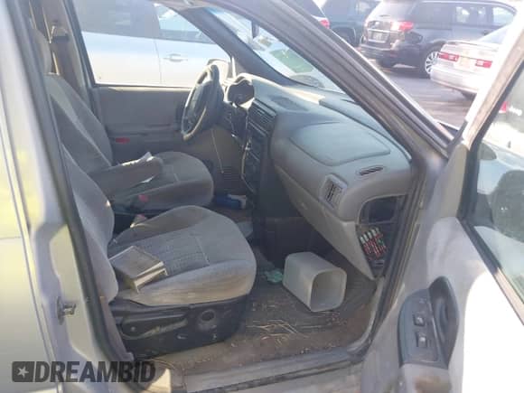 2001 Chevrolet Venture LS Y3G Mobility с VIN 1GNDX03E11D276001, выставлен на аукционе IAAI как лот 42672278 с пробегом Не указан миль и . История ставок и продаж доступна на DreamBid. Изображение 5.