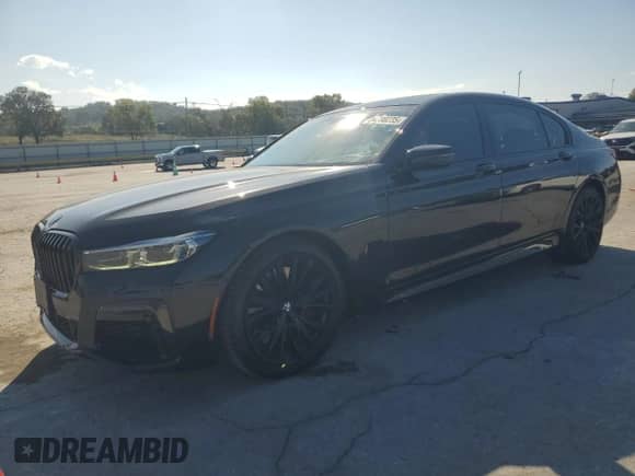 2021 BMW 7 Series 750i xDrive with VIN WBA7U2C05MCF67562, listed as a Copart auction lot 84580235 with 101,269 mi miles and Salvage title. Bid and sale history available at DreamBid. Image 1.