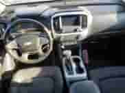 2018 Chevrolet Colorado 4WD LT z VIN 1GCHTCEAXJ1211926, wystawiony jako Copart lot #41578925 z przebiegiem Nie podano mil oraz Szkoda całkowita • Salvage title. Historia ofert i sprzedaży dostępna na DreamBid. Obrazek 8.