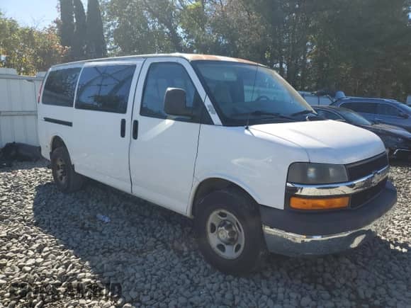 2009 Chevrolet Express Passenger с VIN 1GAHG35K491176530, выставлен на аукционе Copart как лот 86859675 с пробегом 333 261 миль миль и Чистый • Clean title. История ставок и продаж доступна на DreamBid. Изображение 4.