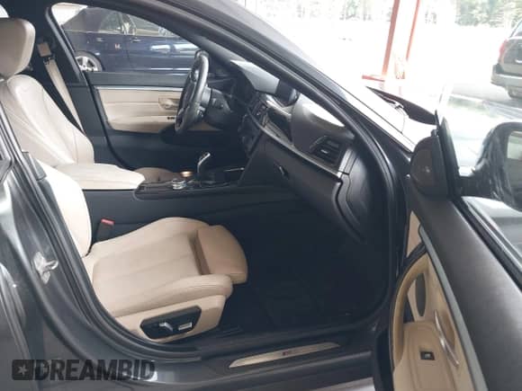 2016 BMW 4 Series 428i xDrive с VIN WBA4C9C58GG140641, выставлен на аукционе IAAI как лот 42660510 с пробегом 194 224 миль миль и . История ставок и продаж доступна на DreamBid. Изображение 5.