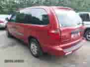 2004 Dodge Caravan SE with VIN 1D4GP24R54B570992, listed as a IAAI auction lot 42598915 with 192,873 mi miles and . Bid and sale history available at DreamBid. Image 3.