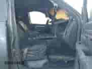 2021 Ram 1500 Warlock z VIN 1C6RR7LT2MS594328, wystawiony jako IAAI lot #41700198 z przebiegiem Nie podano mil oraz . Historia ofert i sprzedaży dostępna na DreamBid. Obrazek 5.