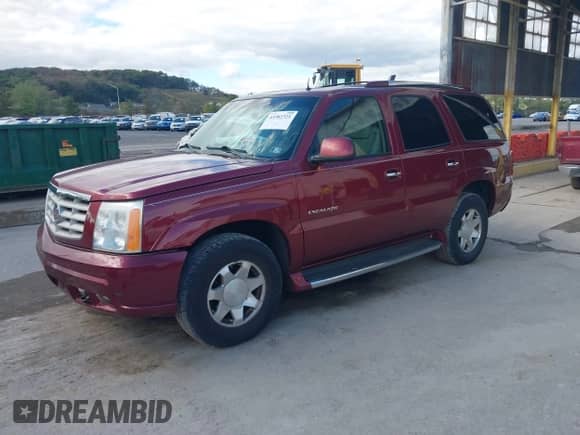 2002 Cadillac Escalade с VIN 1GYEK63N02R157756, выставлен на аукционе IAAI как лот 43382321 с пробегом 220 156 миль миль и . История ставок и продаж доступна на DreamBid. Изображение 2.