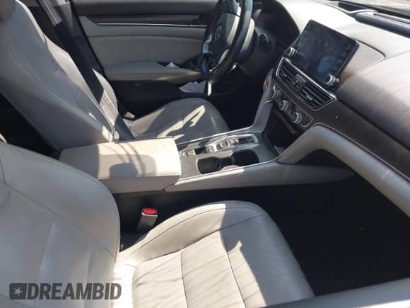 2018 Honda Accord Touring with VIN 1HGCV2F91JA036860, listed as a IAAI auction lot 43212863 with 166,193 mi miles and . Bid and sale history available at DreamBid. Image 5.