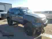 2002 Jeep Grand Cherokee Overland с VIN 1J8GW68J32C323210, выставлен на аукционе Copart как лот 54000555 с пробегом 104 373 миль миль и Списание • Salvage title. История ставок и продаж доступна на DreamBid. Изображение 4.