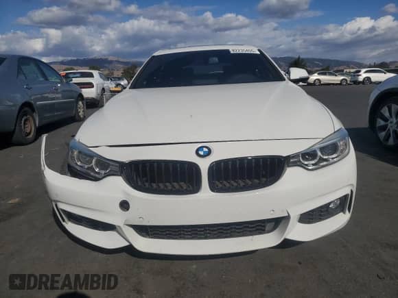 2017 BMW 4 Series 440i with VIN WBA4E3C33HG187518, listed as a Copart auction lot 82235455 with 47,626 mi miles and Clean title. Bid and sale history available at DreamBid. Image 5.