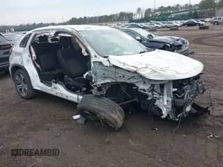 2020 Mitsubishi Outlander ES с VIN JA4AR3AUXLU027372, выставлен на аукционе IAAI как лот 42047081 с пробегом Не указан миль и . История ставок и продаж доступна на DreamBid. Изображение 1.