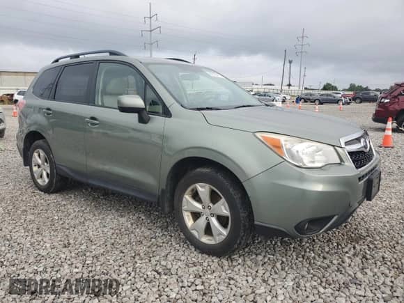 2014 Subaru Forester Premium with VIN JF2SJACC2EG453148, listed as a Copart auction lot 66530415 with 154,513 mi miles and Clean title. Bid and sale history available at DreamBid. Image 4.