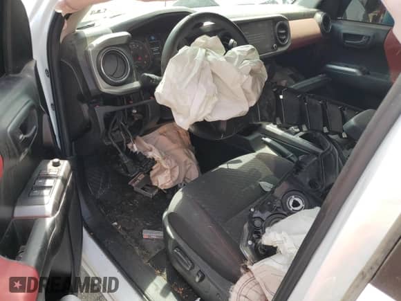 2022 Toyota Tacoma SR5 с VIN 3TMAZ5CN1NM170922, выставлен на аукционе Copart как лот 58293135 с пробегом 37 614 миль миль и Чистый • Clean title. История ставок и продаж доступна на DreamBid. Изображение 8.