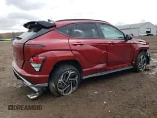 2024 Hyundai Kona N Line с VIN KM8HACA34RU118306, выставлен на аукционе Copart как лот 79687814 с пробегом 3 393 миль миль и Списание • Salvage title. История ставок и продаж доступна на DreamBid. Изображение 3.